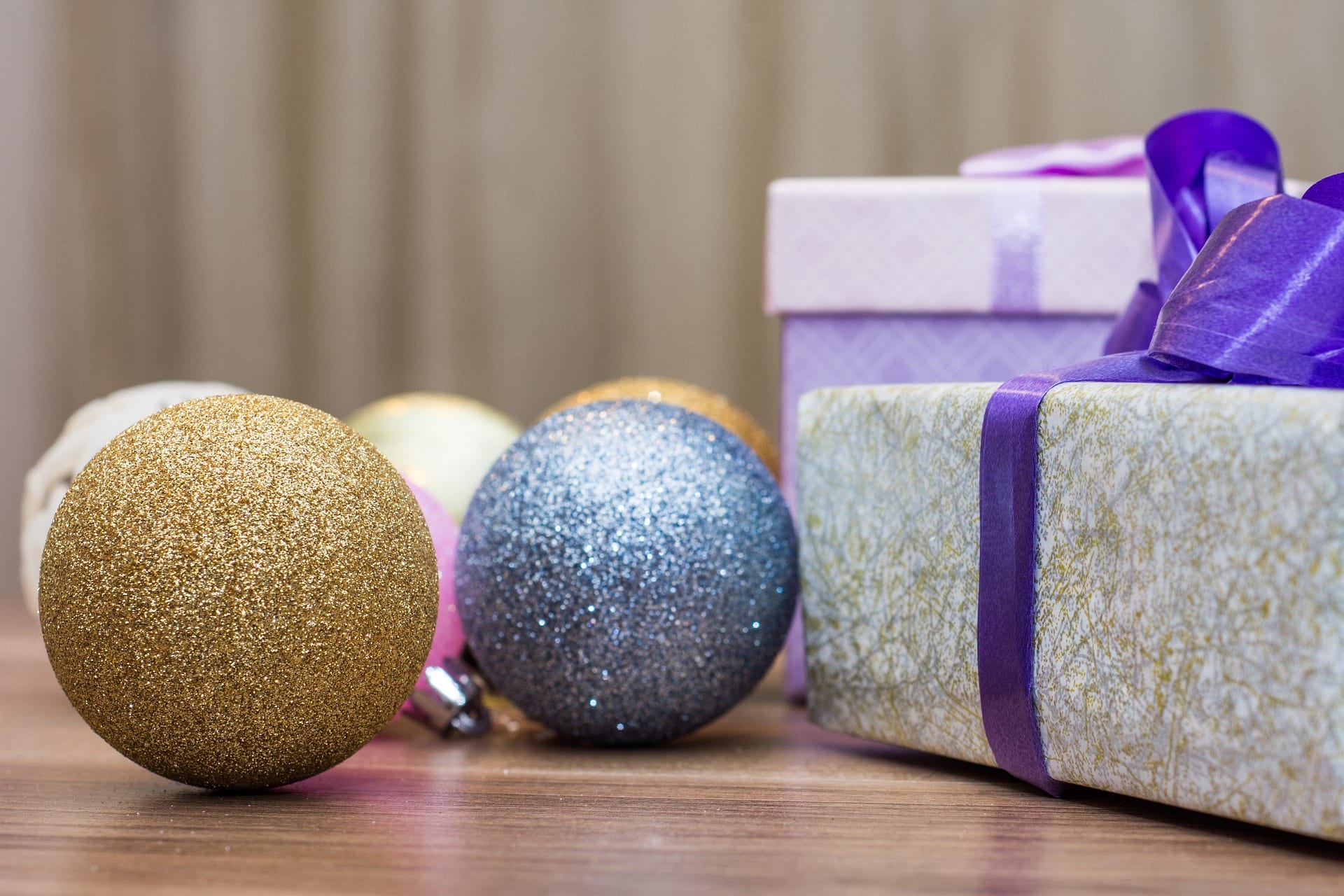presents-2974439_1920 presents for the holidays